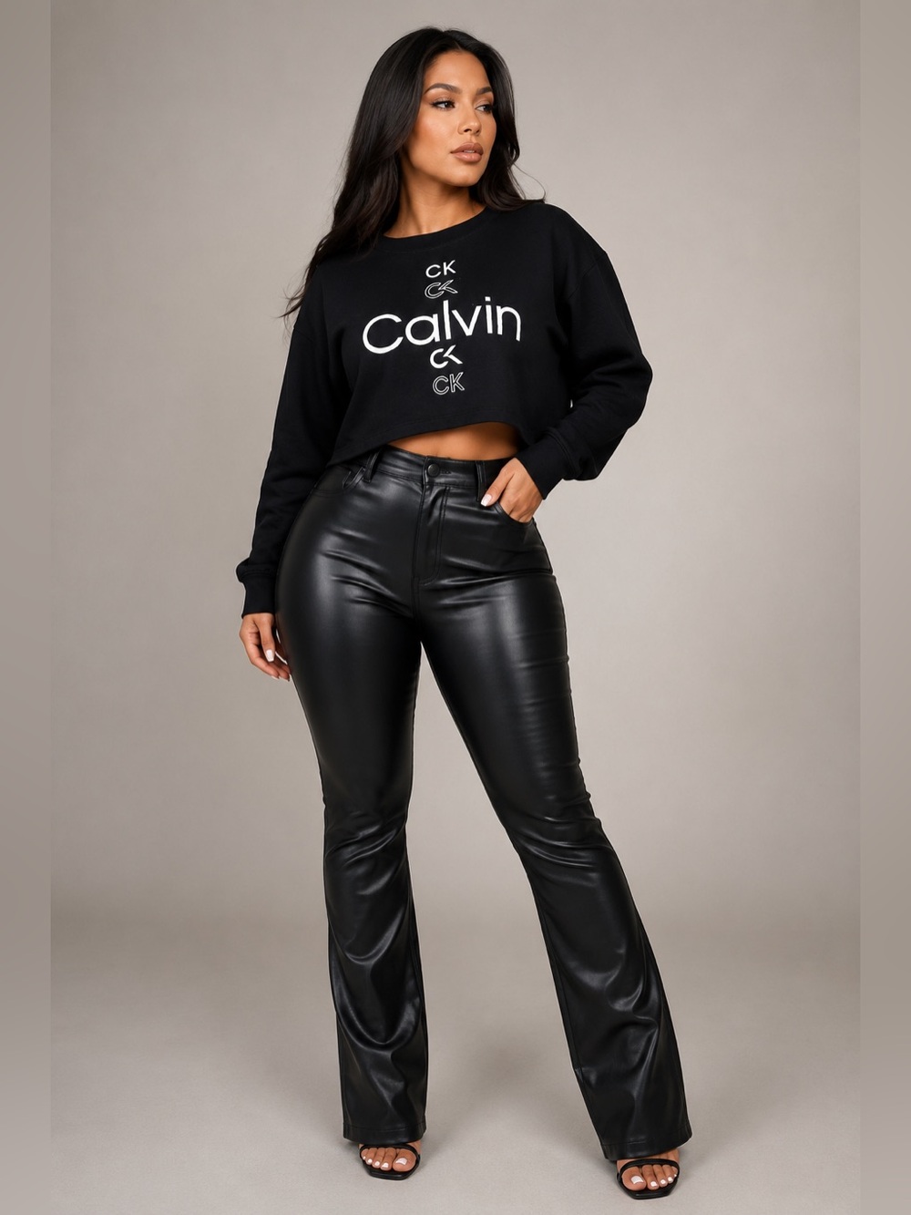 Calvin Klein Performance Women’s XL Black Logo Cropped Sweatshirt